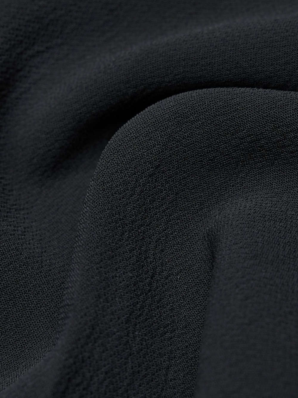 NWT Aritzia The Limitless Pant Curve-Fit, Crepette, Black, Sizes 4 & 6, 31.5” - Picture 8 of 9